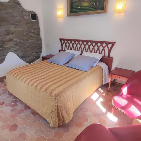 Hébergement de vacances La Goutelle *